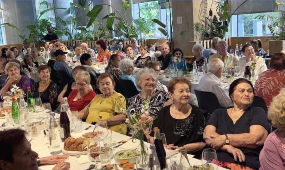 ליונס גור אריה גבעתיים בקפה ארופה לשורדי שואה